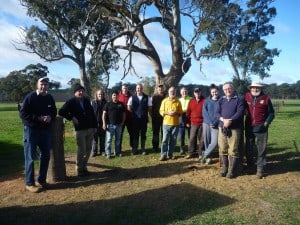 Volunteers from the Victorian Mobile Landcare Group.